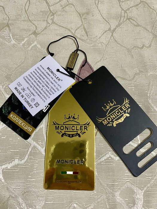 Куртка мужская. Осень-зима. Турция. Moncler. Размер 54-56. Темносиняя.