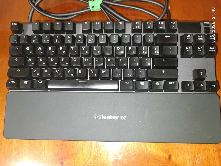 Клавиатура SteelSeries Apex 7 TKL .  Brown switch.