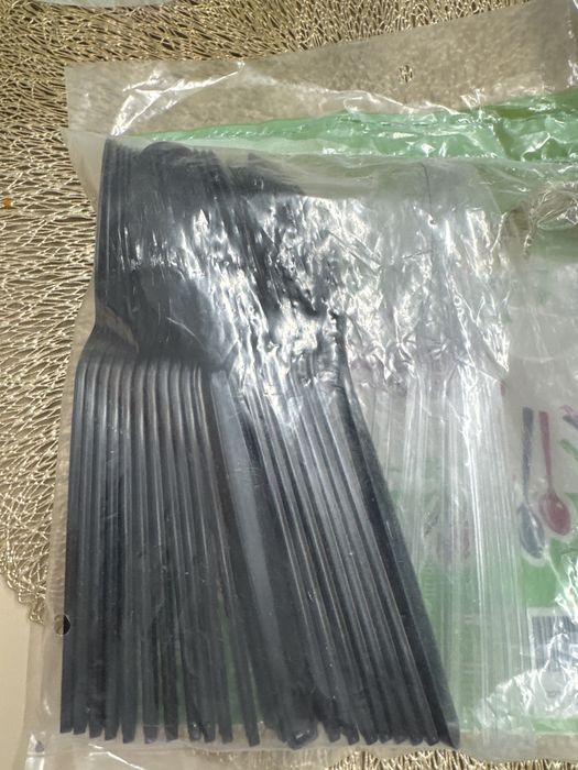 Продам бокалы, стаканы , тарелки