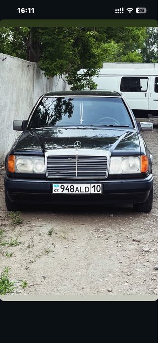 Mersedes Benz 124