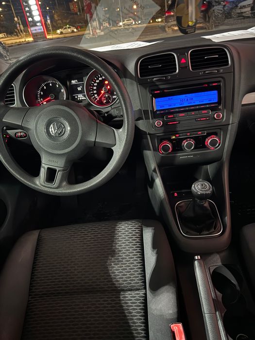 Vând Volkswagen Golf 6