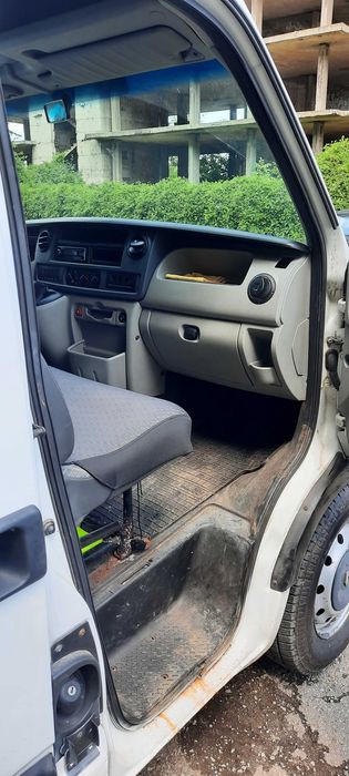 Бус Рено Мастер 2.5 TDI