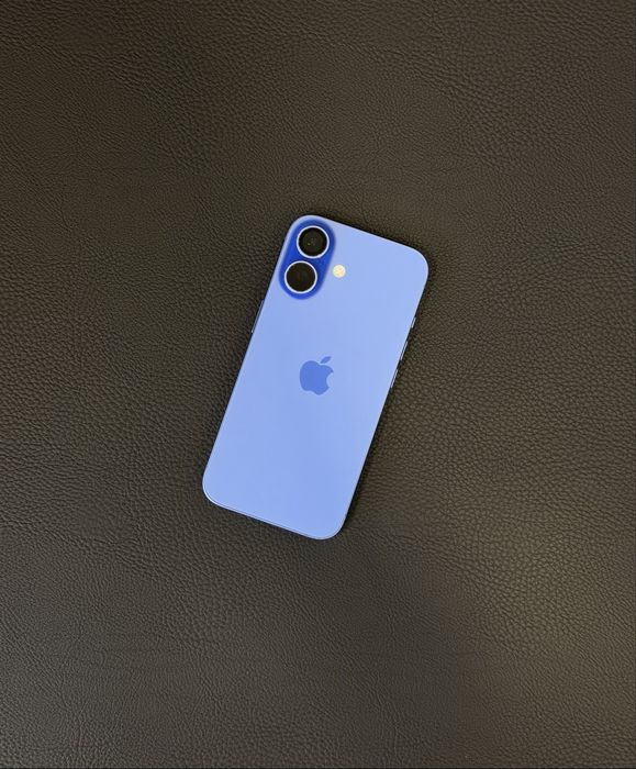 iPhone 16 - 92% батерия