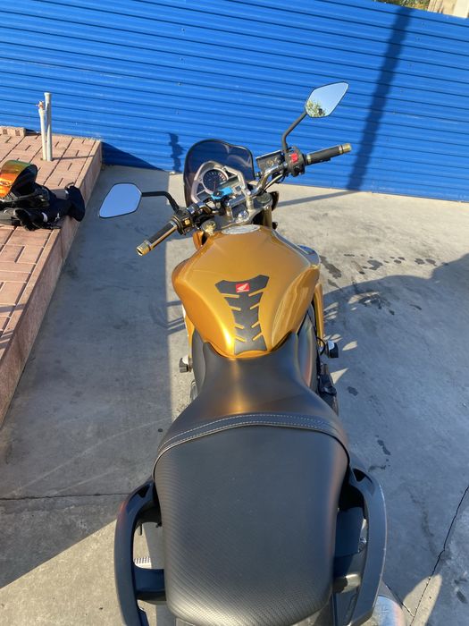 Honda hornet  600