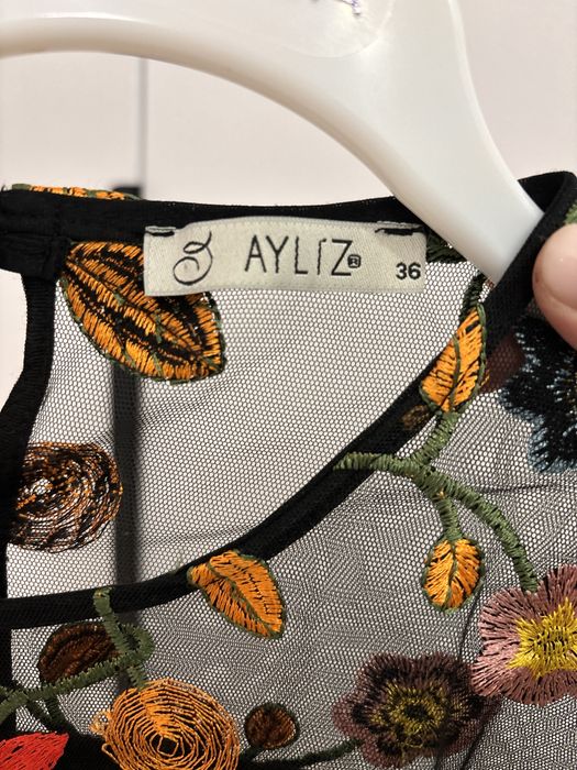 Вечернее женское платье