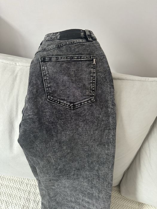 Продам джинсовые брюки