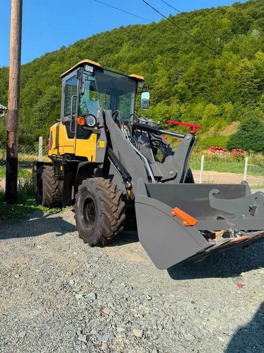 Vola 4x4 încărcător frontal XK200F