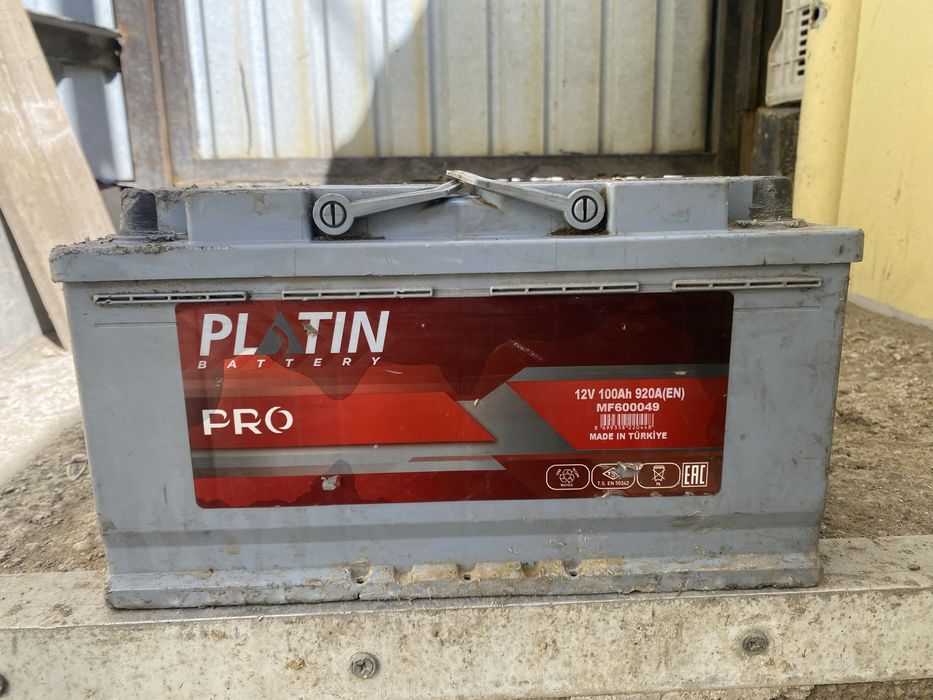 Продам Аккумулятор 100 рабочем состояний