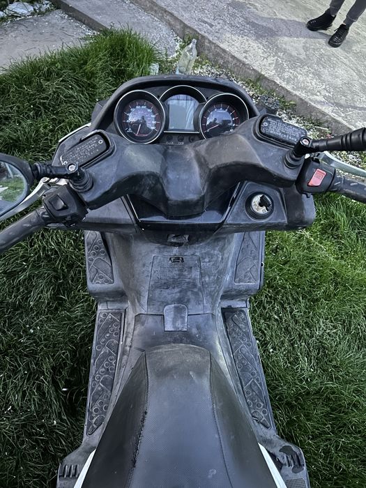 Kymco 300 defect