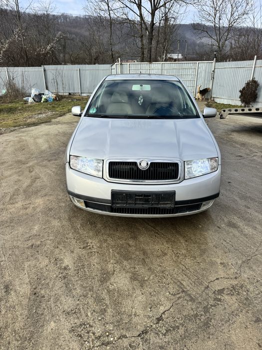 Dezmembrez Skoda Fabia 1.4 16 valve