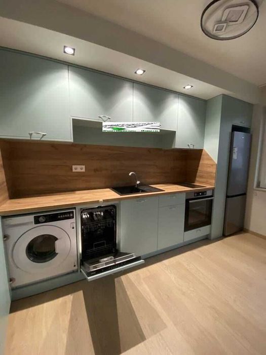 Дава се под наем Двустаен апартамент в Пловдив, Център - 65 кв.м за 510 € - Снимка #4