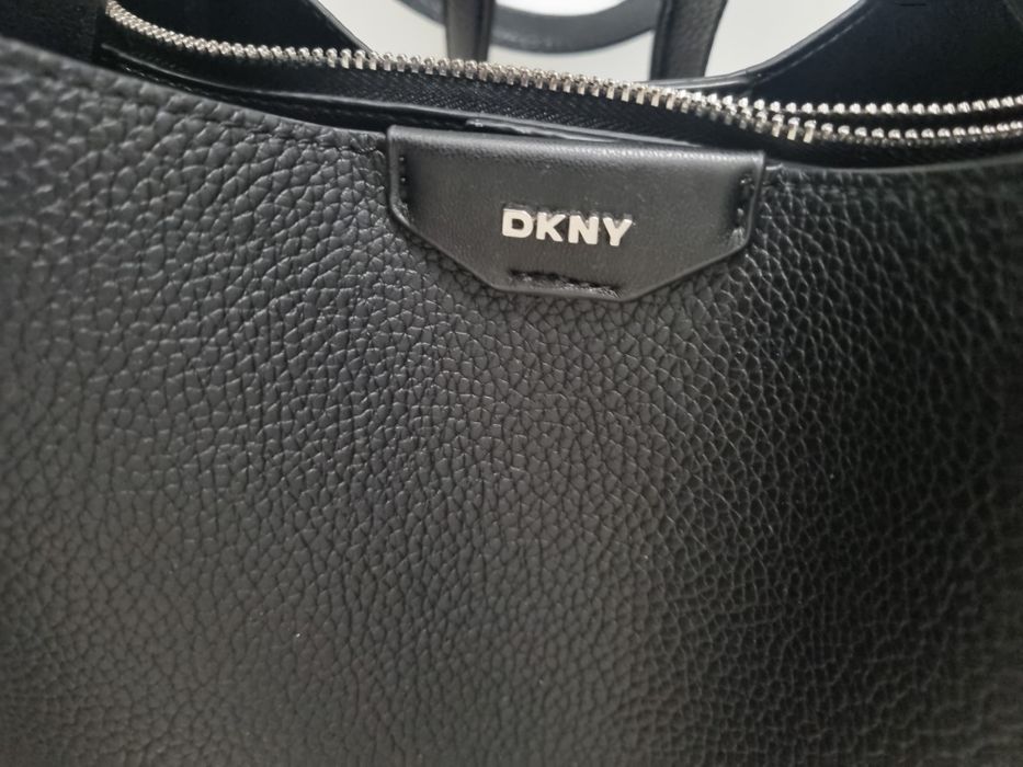 Дамска чанта DKNY