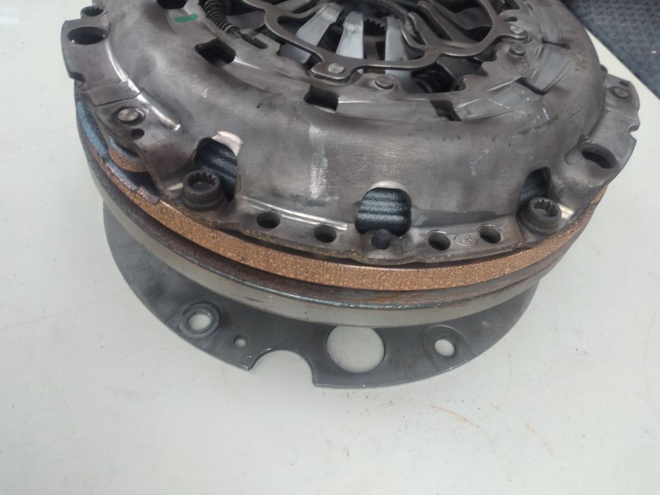 Kit volantă ambreiaj audi a5