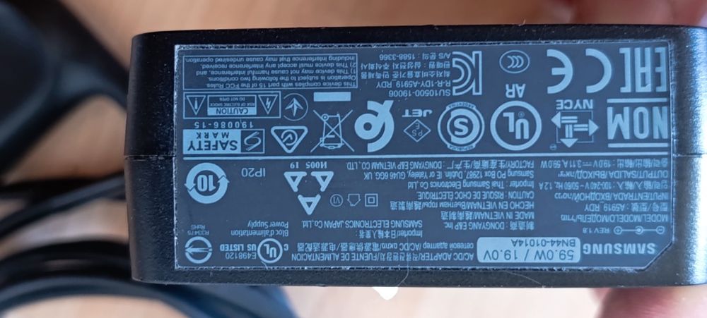 Încărcătoare laptop HP, Lenovo, Samsung