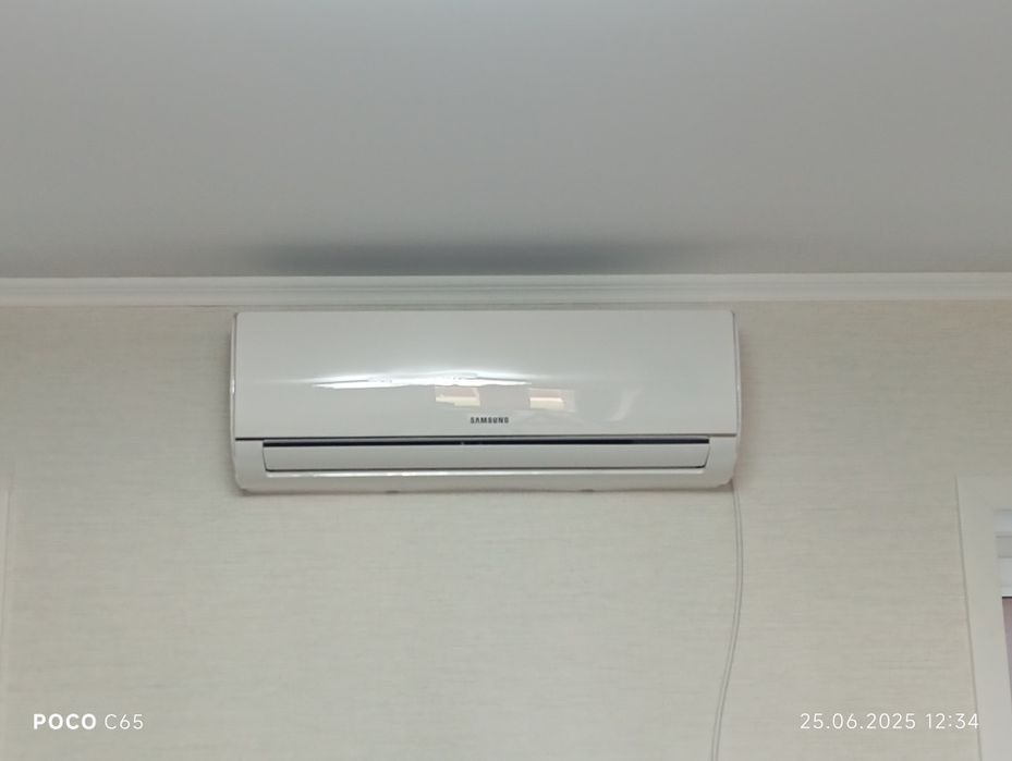 Установка кондиционеров.