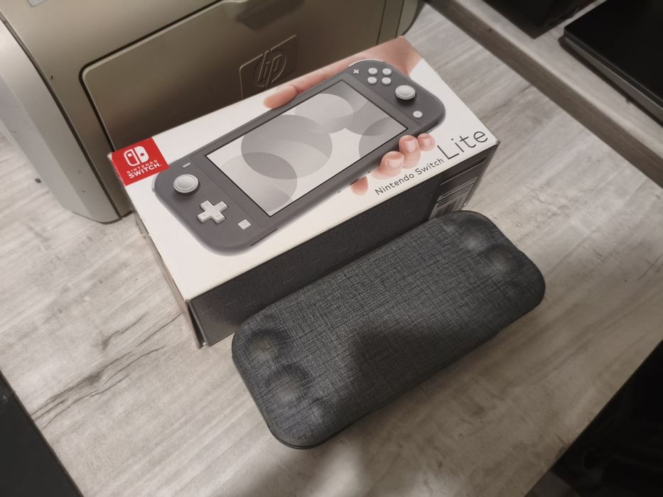 Nintendo switch lite