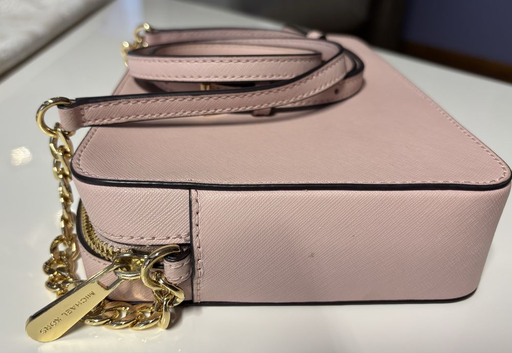 Geanta Michael Kors model cross-body culoare roz pal