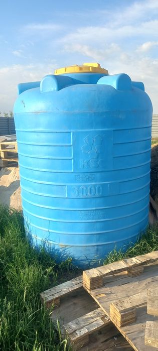 Продам ёмкость 3000л 180 тыс