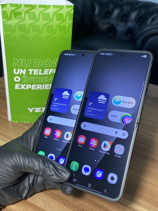 Samsung Galaxy Z Flip7 FE • 256 GB • Black