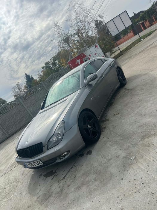 MERCEDES-BENZ CLS 2010 — imagine 5