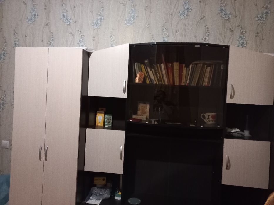 Продам Стенку в отличном состоянии