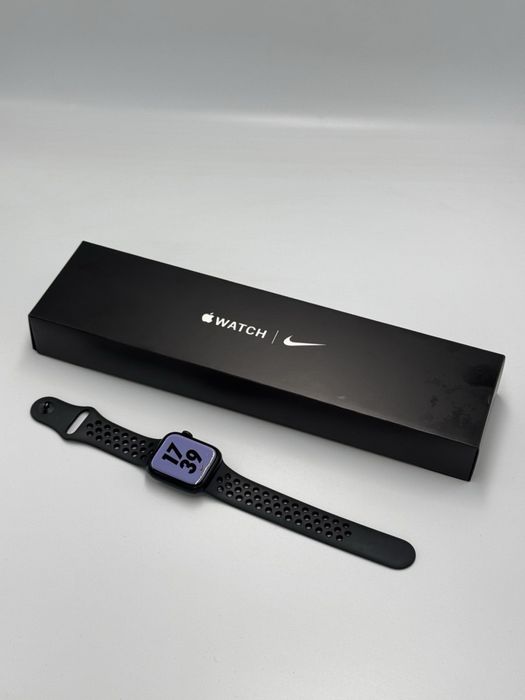 Apple Watch Nike 7 PhoneLab