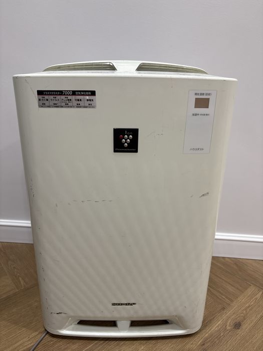 Sharp Plasmacluster 7000 — рабочий, недорого