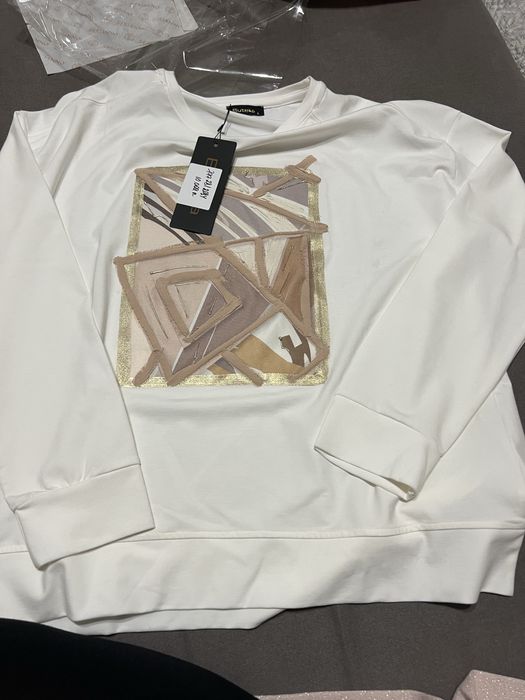 Кофта фирмы Butella