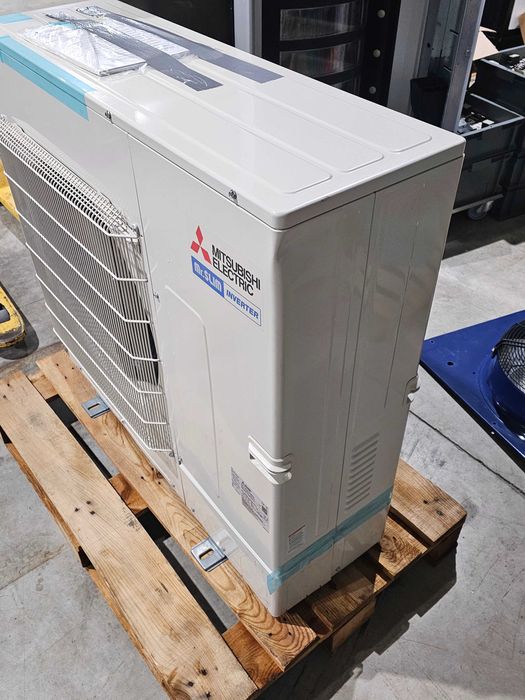 Външно тяло на климатик Mitsubishi PUHZ-P140YKA - 16 KW - ново