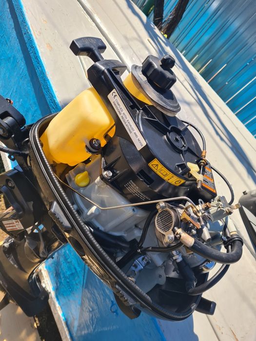 Suzuki DF5 5cp 4 timpi