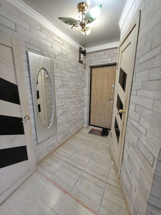 Продается 2х ком кв в районе 8 мкр