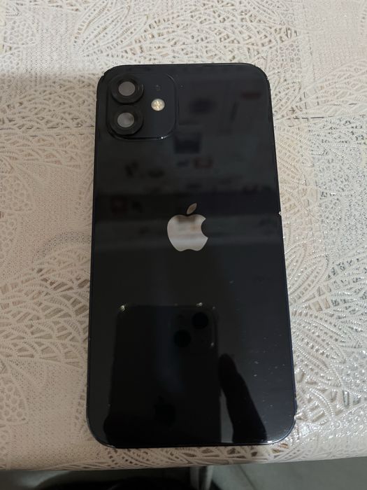 Продам Iphone 12  64gb