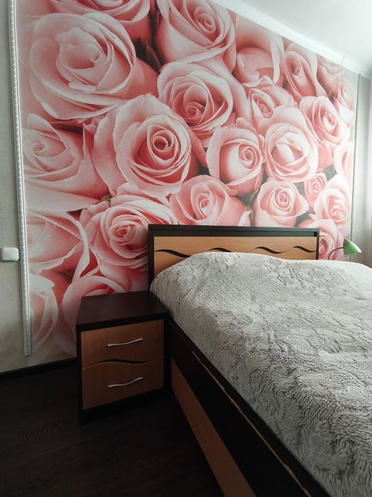 Двуспальная кровать