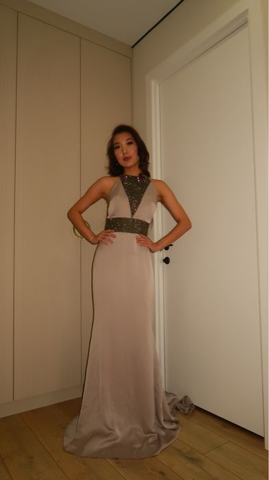 Вечернее платье.