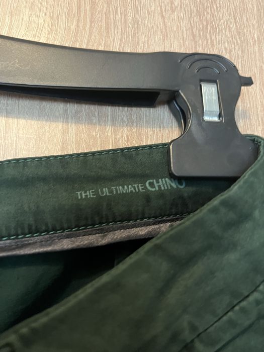 Pantaloni chino verde inchis marimea M