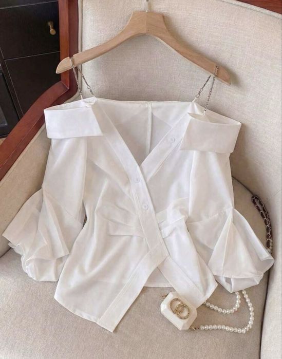 Дамска модерна риза