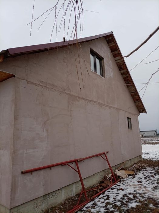 Casa de vânzare- Dumbrava Roșie