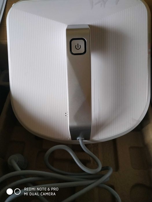 Робот за почистване на прозорци Smart Winbot + препарат