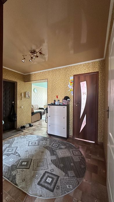 Продам 3 Достык Молл