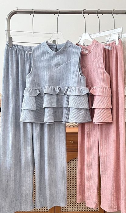 Нов дамски комплект в синьо