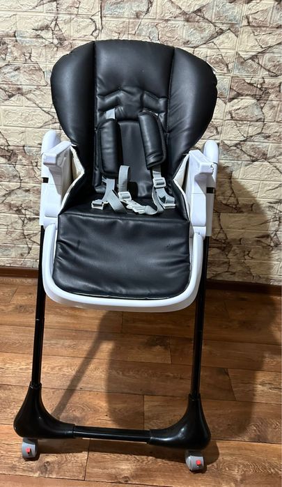 Детское кресло в отличном состоянии