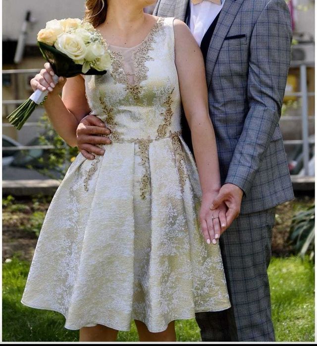 Rochie eleganta purtata o singura data