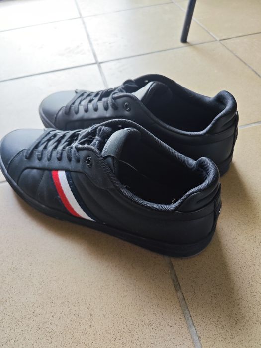 Обувки Tommy Hilfiger 45