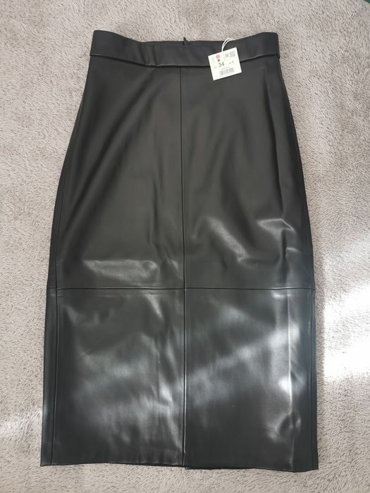 Fusta Reserved mărimea xs