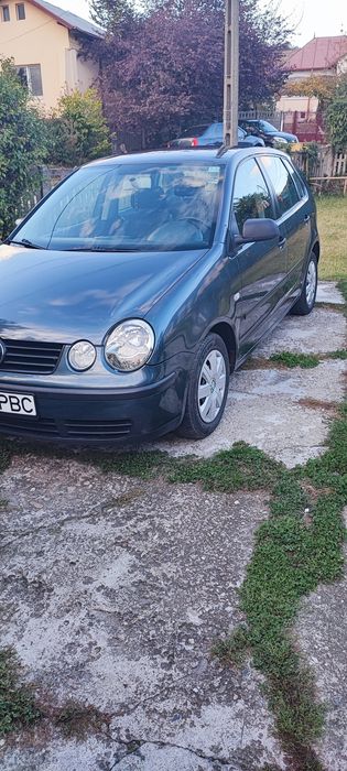 Vând Volkswagen Polo