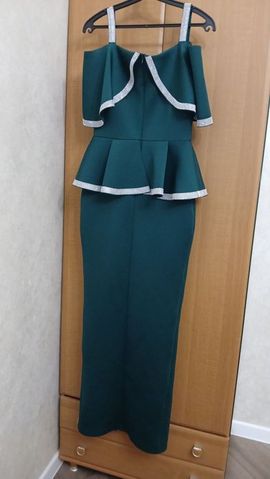 Платье вечернее на выпускной