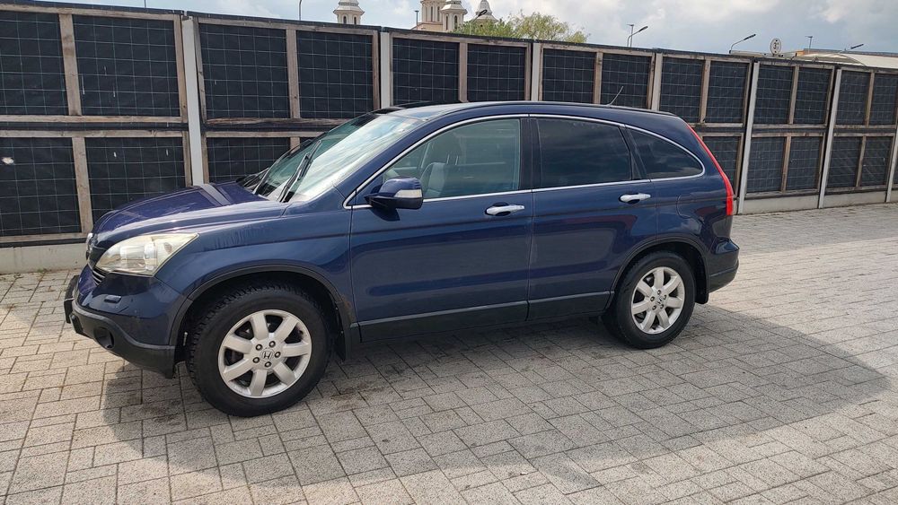 Honda CRV 4*4 CVM 6+1 140 CP