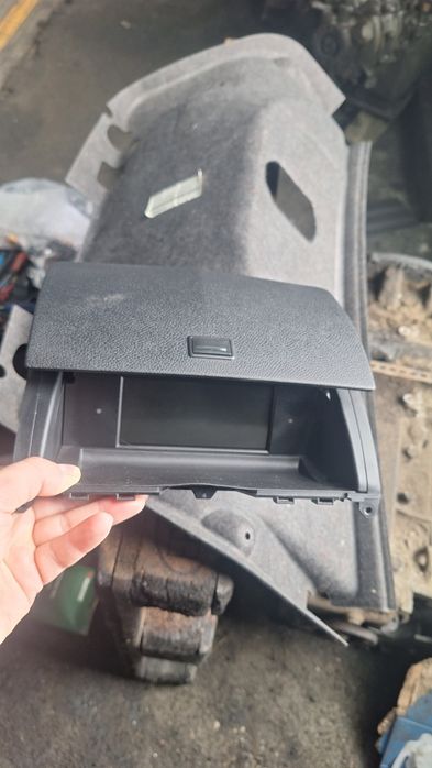 Navigati Mercedes C180 w204