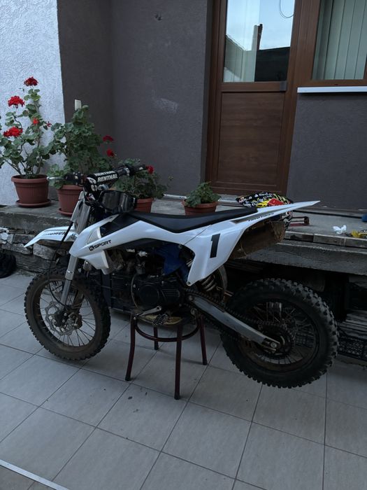 Telstar 125.