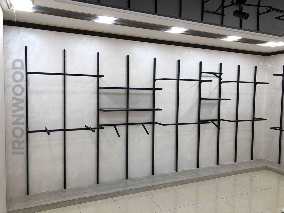 Вешалки, рейлы, стеллажи, ресепшен для магазина LOFT/ЛОФТ